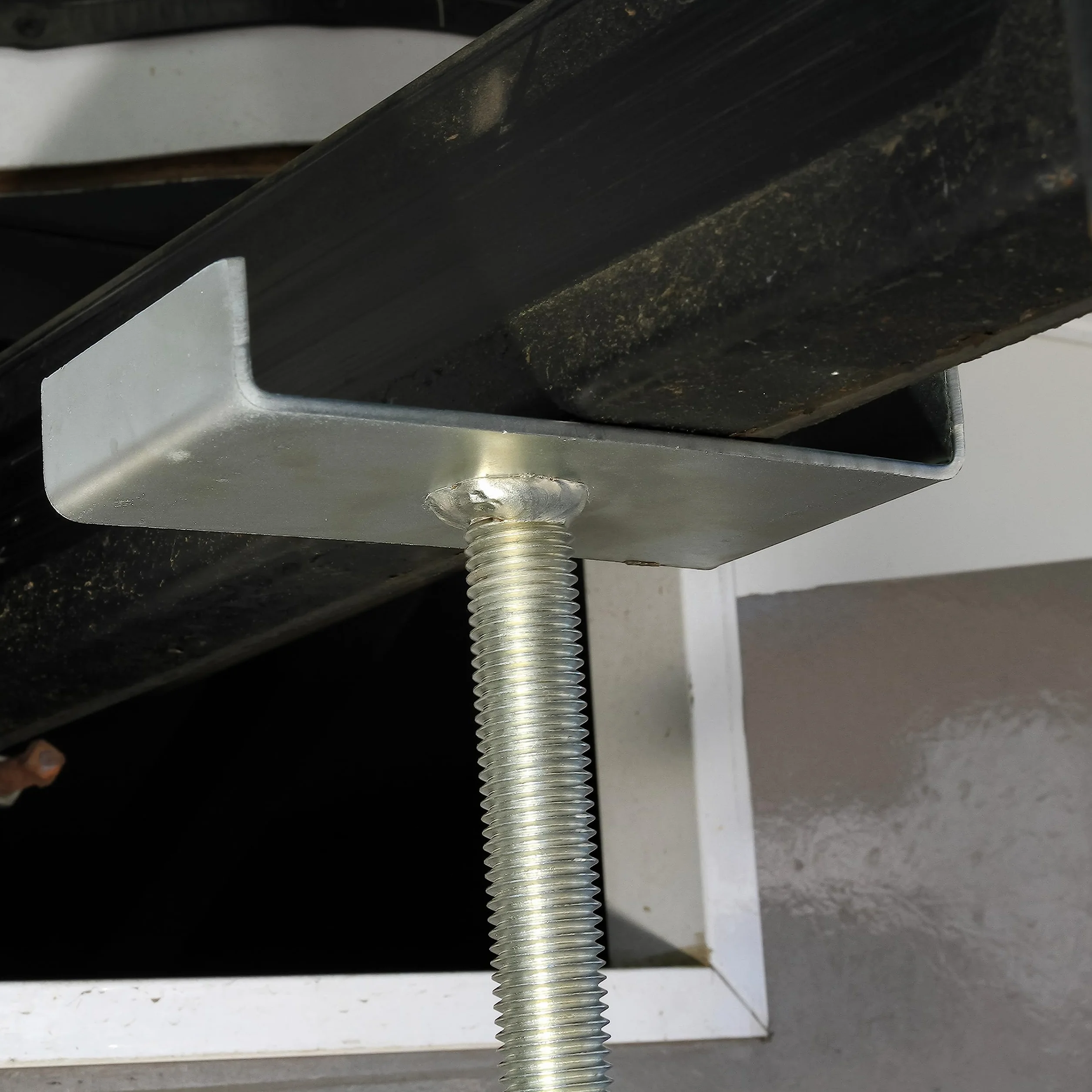 Camco Eaz-Lift - Supporti scorrevoli per camper, in acciaio resistente, altezza regolabile da 48,3 cm a 119,4 cm, con posizioni di blocco incrementali, supporta fino a 2,3 t ciascuno, set da 2 (48866)