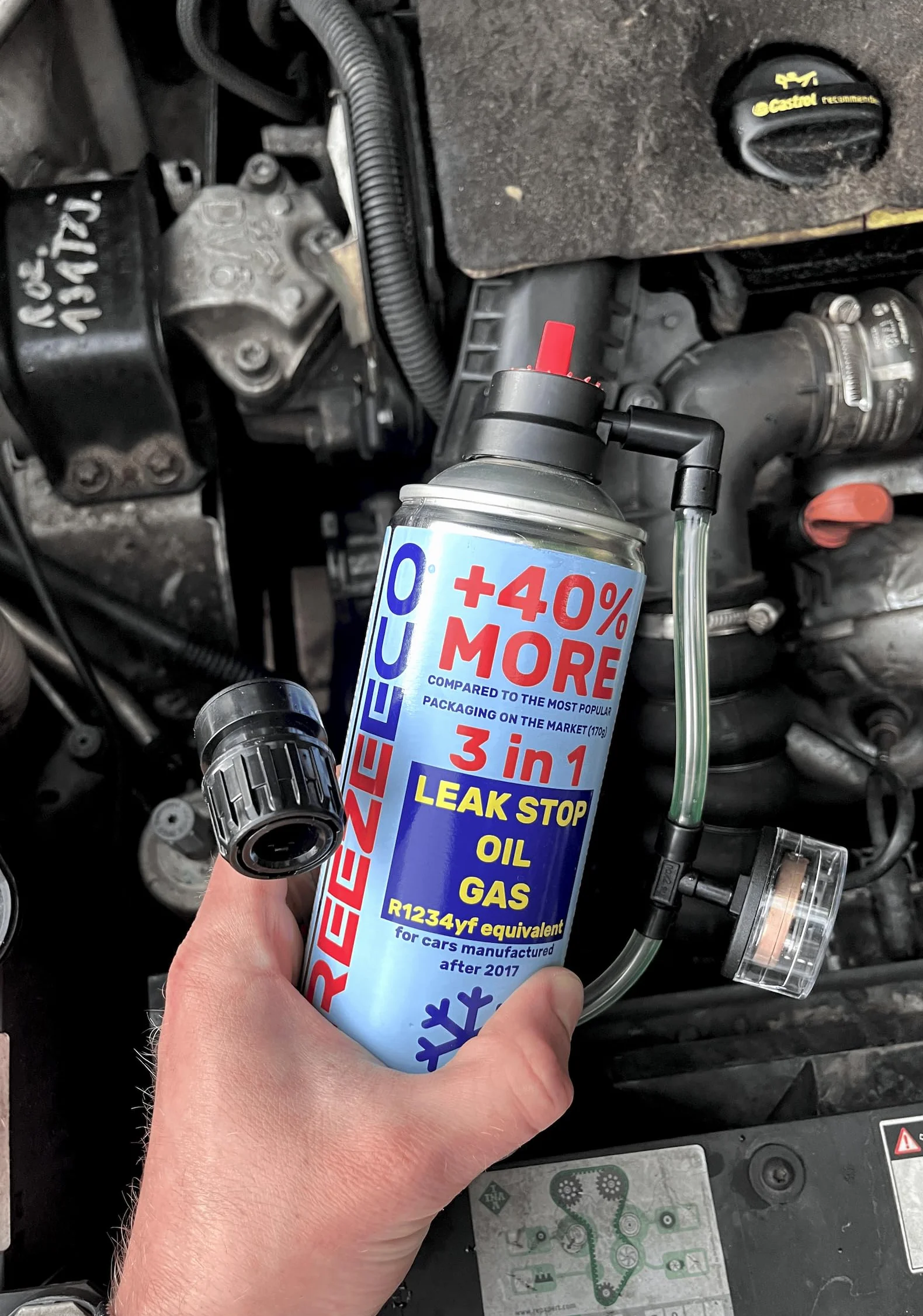 sostitutivo gas r1234yf, kit ricarica, ricarica aria condizionata auto, FREEZEECO 3in1 HOBBY con tubo flessibile integrato con manometro e adattatore