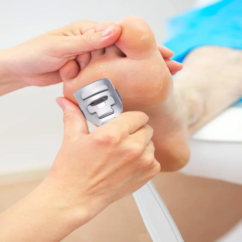 Kit per Pedicure Raschietto con 10 Lame D'argento, Callus Remover, Rimuovi Calli Piedi