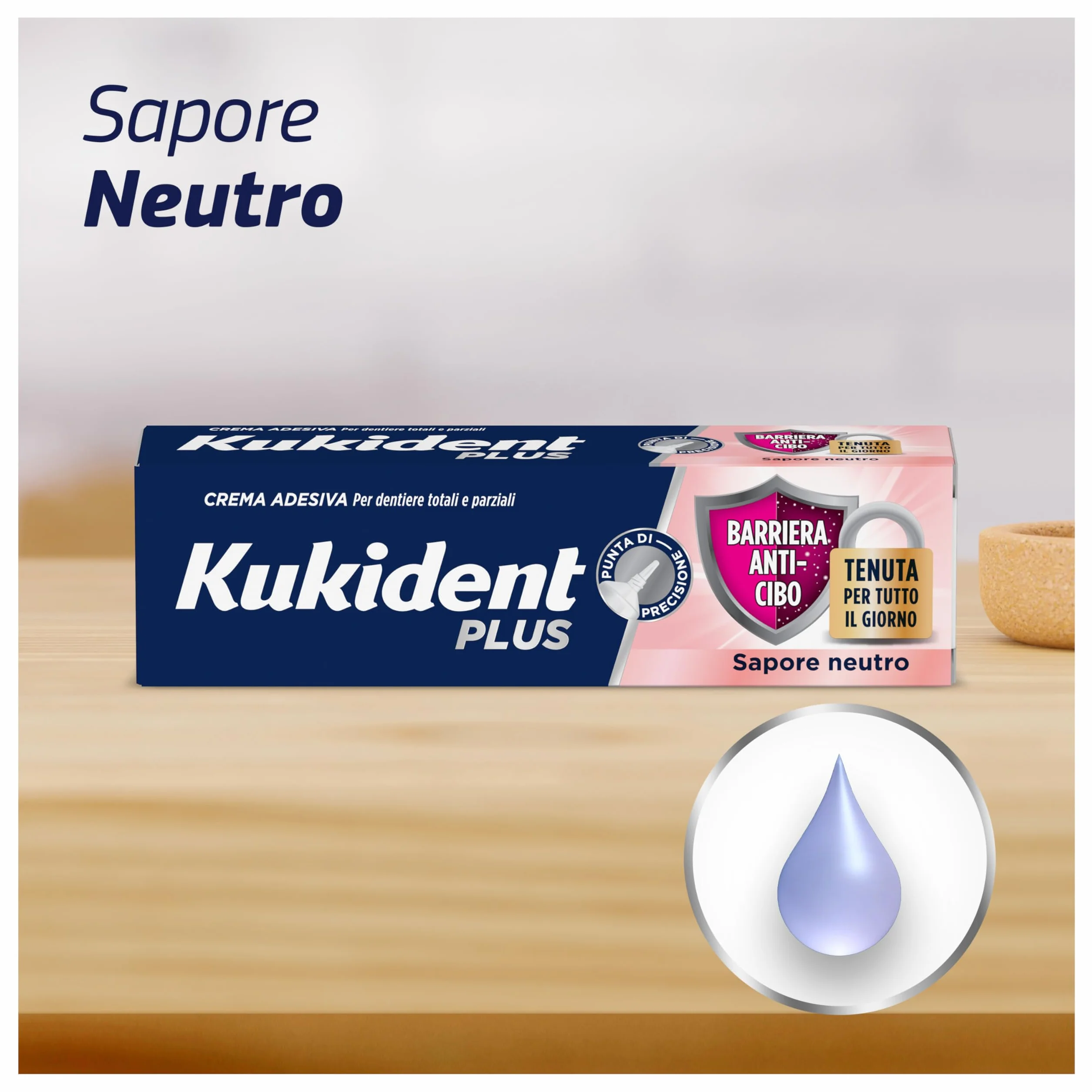 Kukident Plus Barriera Anti-cibo Crema Adesiva per Protesi Dentali 3x35g