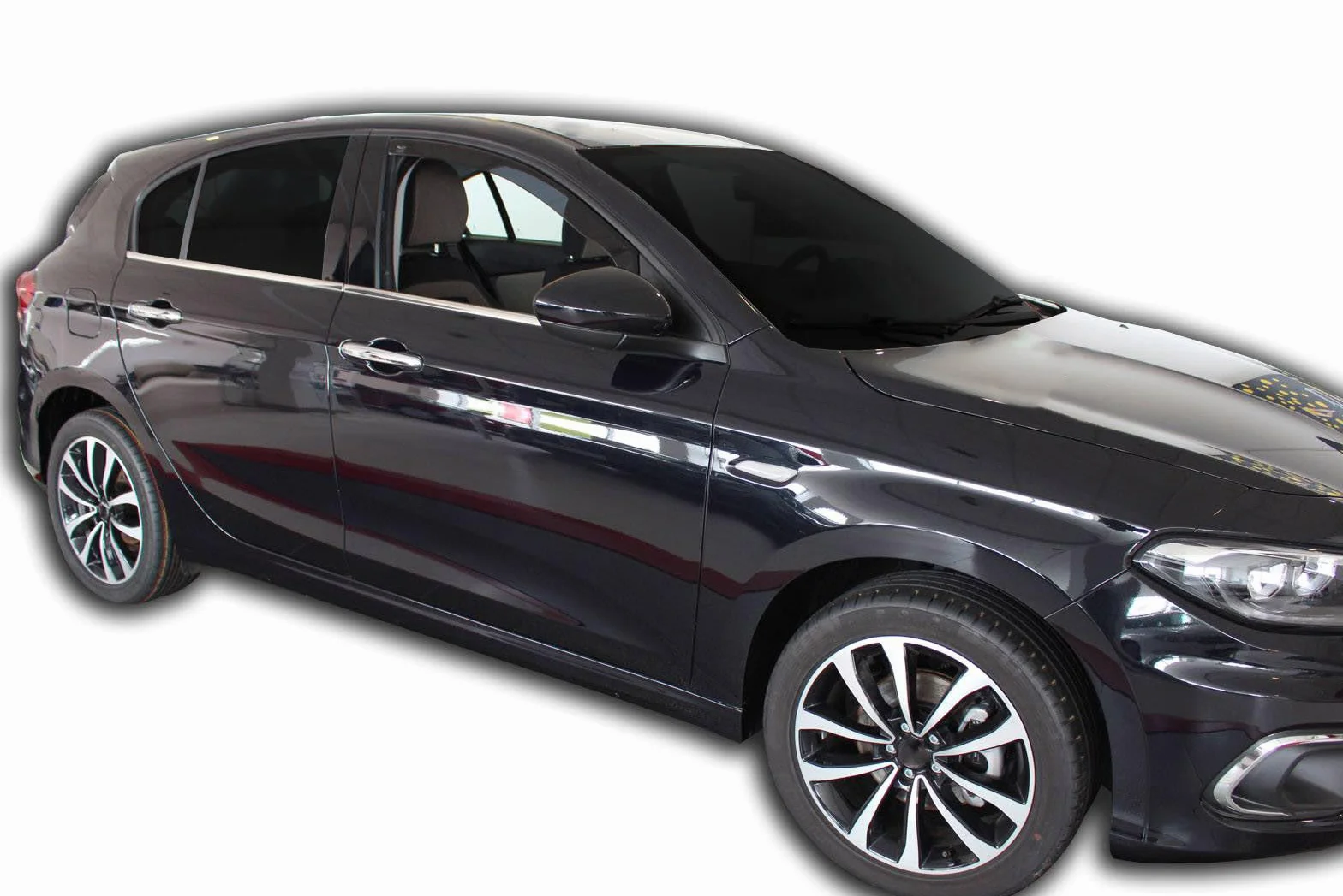 Deflettori d'Aria J&J AUTOMOTIVE per Fiat Tipo 4/5-Porte Berlina 2015, Set 2 Pezzi Nero Fumé