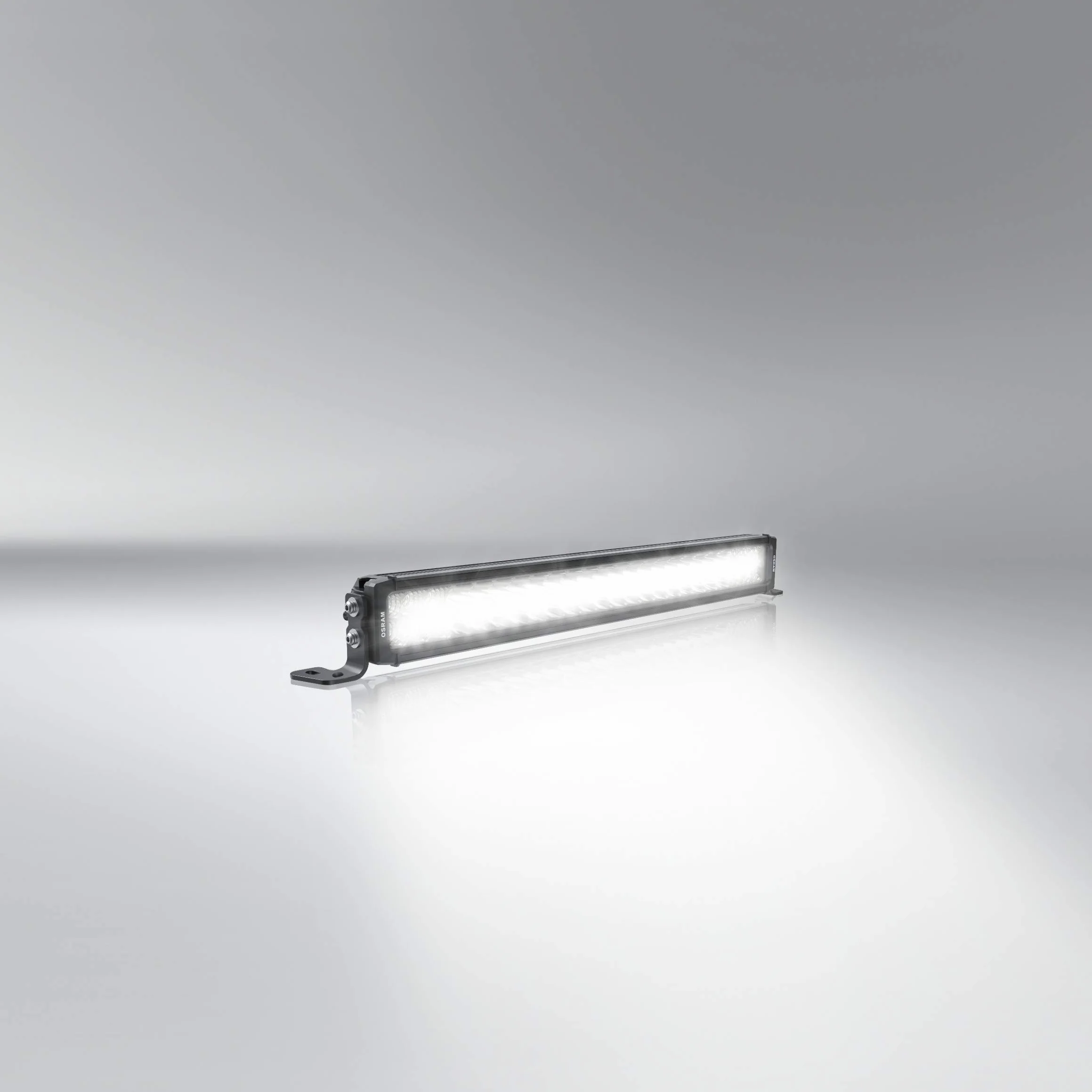 OSRAM LEDriving LIGHTBAR VX500-CB, luci di posizione a LED per illuminazione da campo vicino e lontano, combo, 4100 lumen, fascio luminoso fino a 238 m, barra luminosa a LED 12V / 24V