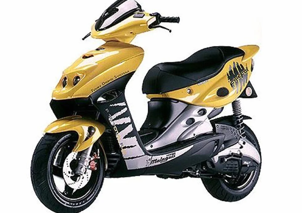 GIANNELLI MARMITTA SCOOTER EXTRA V2 MALAGUTI F 12PHANTOM ARIA/ACQUA 94/01-F12 DIGIT'02/03 OMOLOGATACEE E13 0239 - SIL. ALLUM.ANODIZZ.