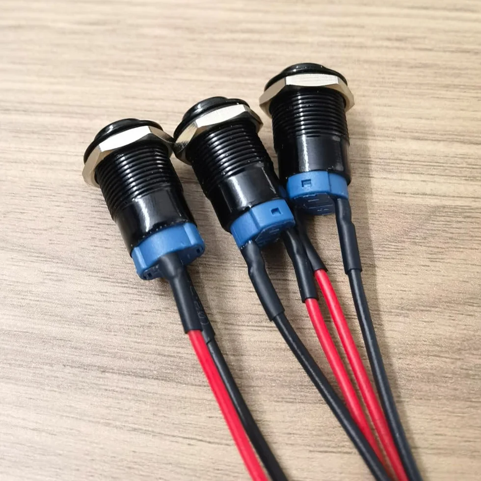 Gebildet 3pezzi Precablato IP65 Impermeabile Pulsante con Aggancio Autobloccante in lega di Alluminio Pulsante on off 12mm 2A 12V/24V/125V/250V CA (prevalenza alta)