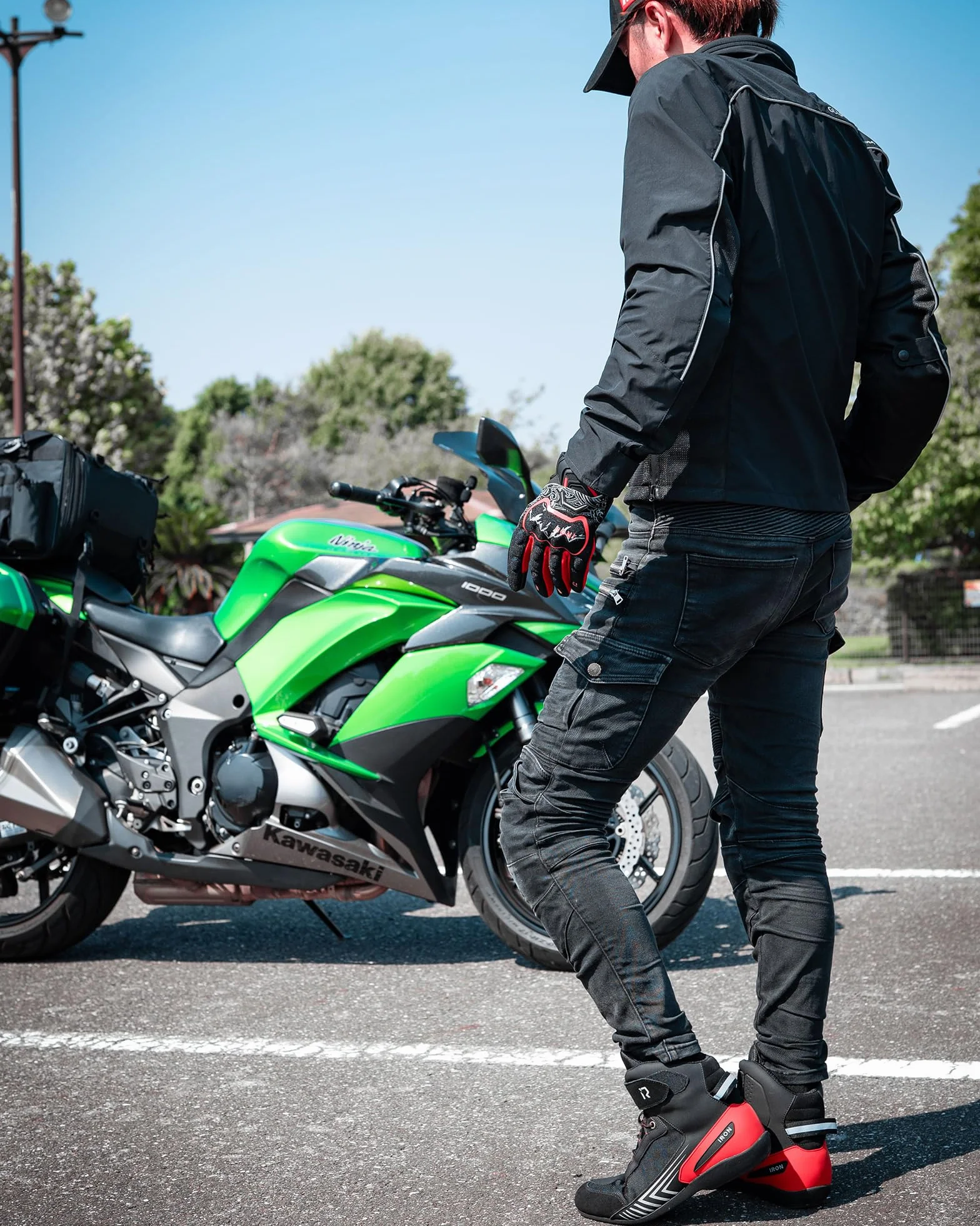 RIDEIRON Scarpe Moto Uomo 40–46 – Sneaker Moto Traspiranti con Rinforzo alla Caviglia e Tallone, Protezione Cambio, Dettagli Riflettenti e Suola Antiscivolo