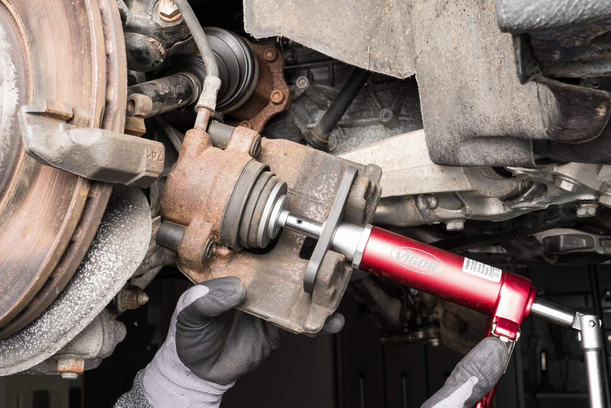 ViGOR Set di utensili pneumatici 23 pezzi per rotazione pressione pistoni freni auto VW Audi BMW Mercedes
