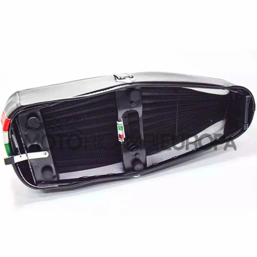 SELLA NERA 2 POSTI TRICOLORE E LEVETTA COMPATIBILE PER PRIMAVERA 125 ET3 50 R SPECIAL CON BANDIERA ITALIA