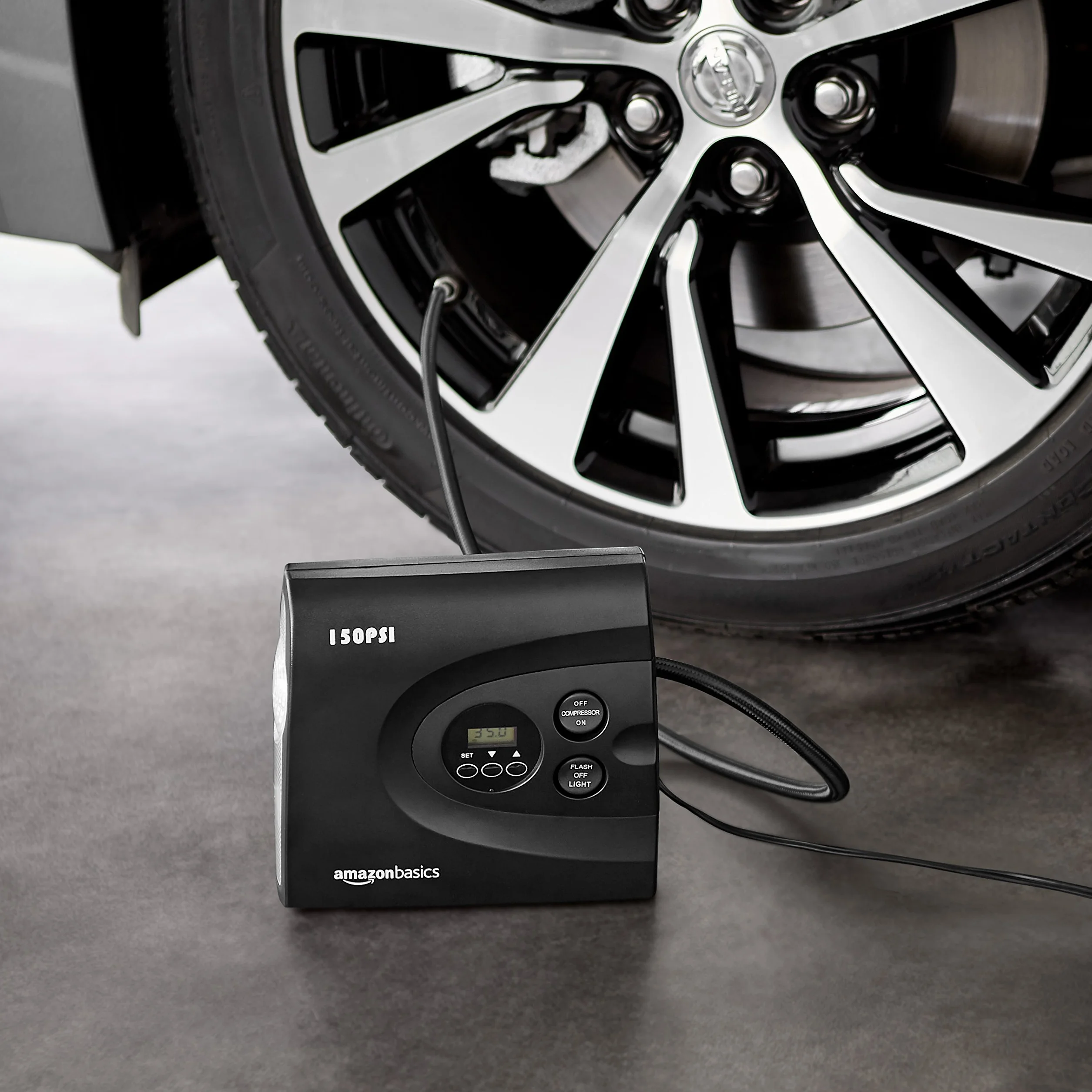 Amazon Basics Compressore d'aria portatile 12 V 150 PSI nero