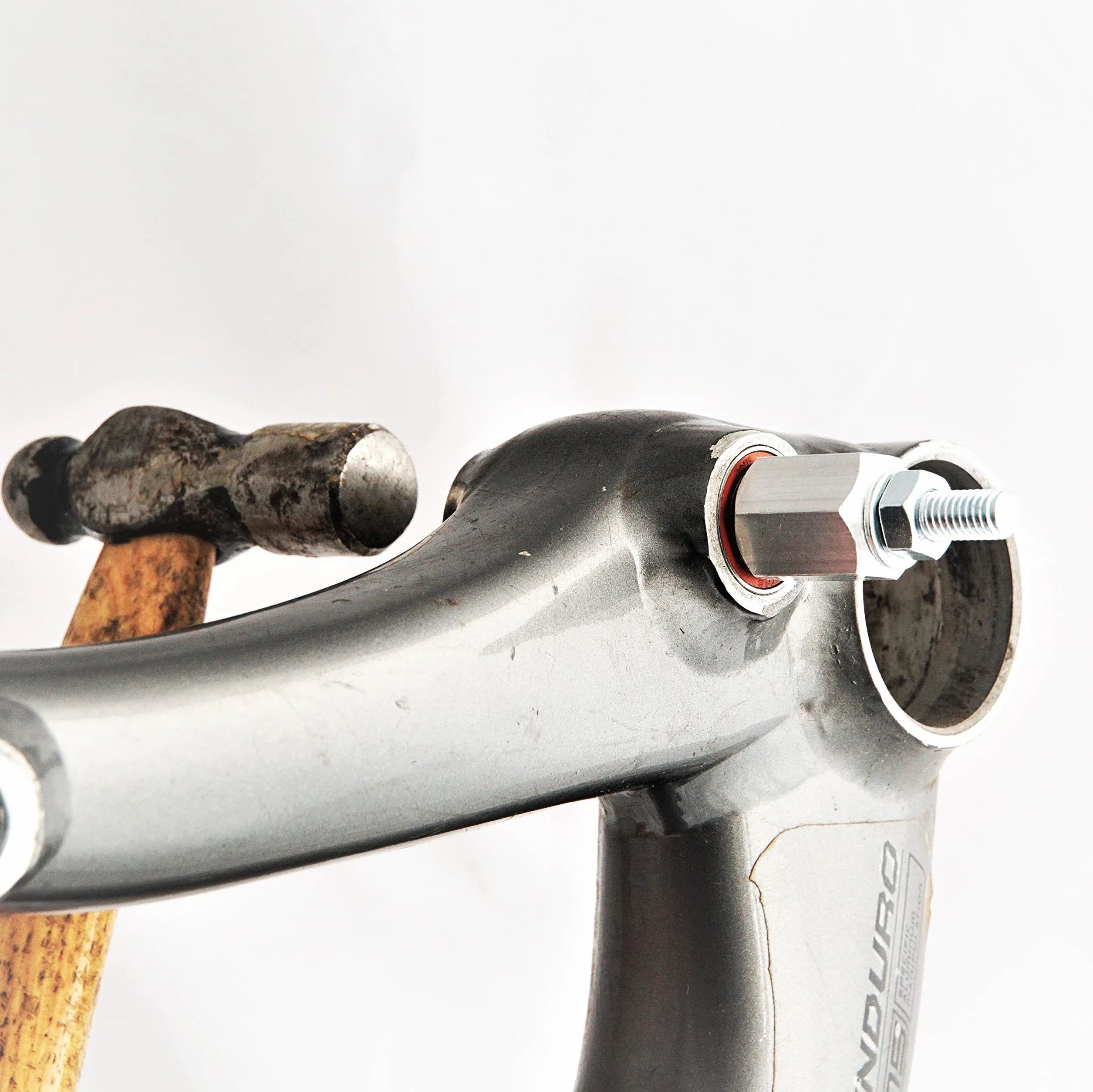 Estrattore per cuscinetti bicicletta 12x24x6mm 6901
