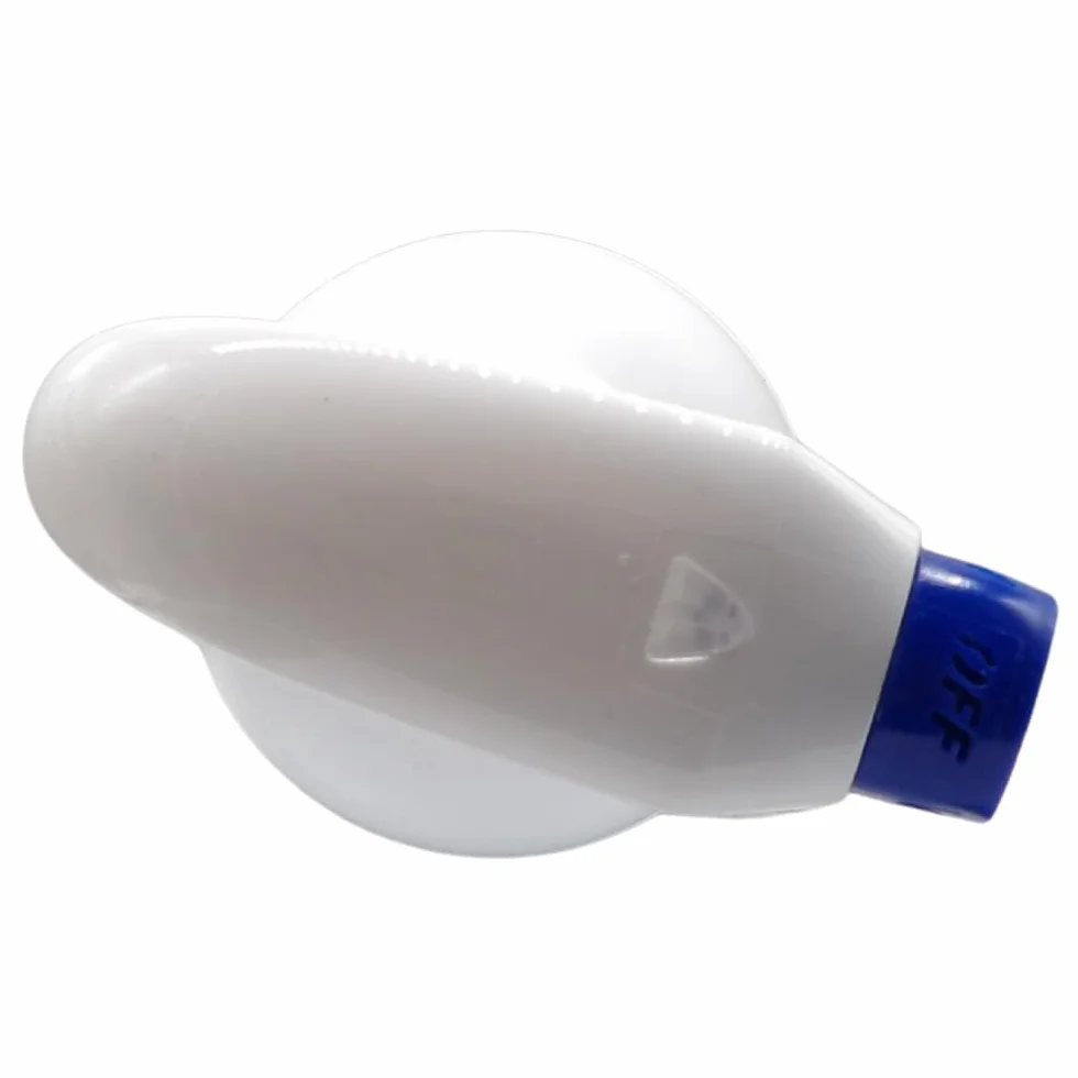 Quasar VETRI CON ALCOOL 580ml + Panno In Lattice SOFT 30x30, Non Lascia Aloni, Asciuga Rapidamente