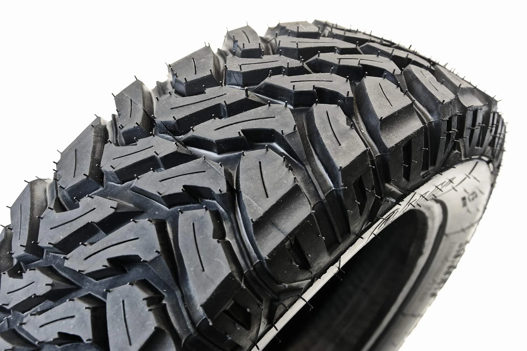 235/65 R17 ecoVIPER Pneumatico 113Q 4x4 Off Road Fuori Strada Gomme MT M+S 3PMSF