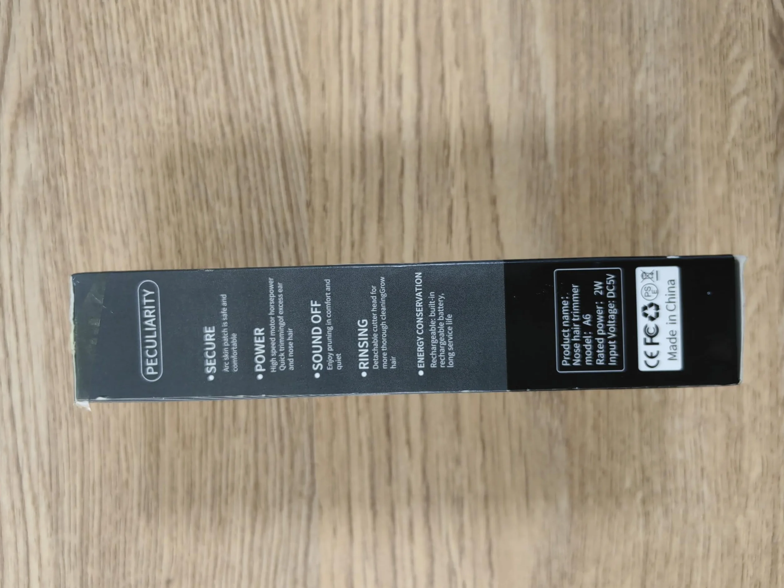 Profesjonalny trymer do nosa i uszu, wodoodporny, ładowany przez USB, bezbolesny