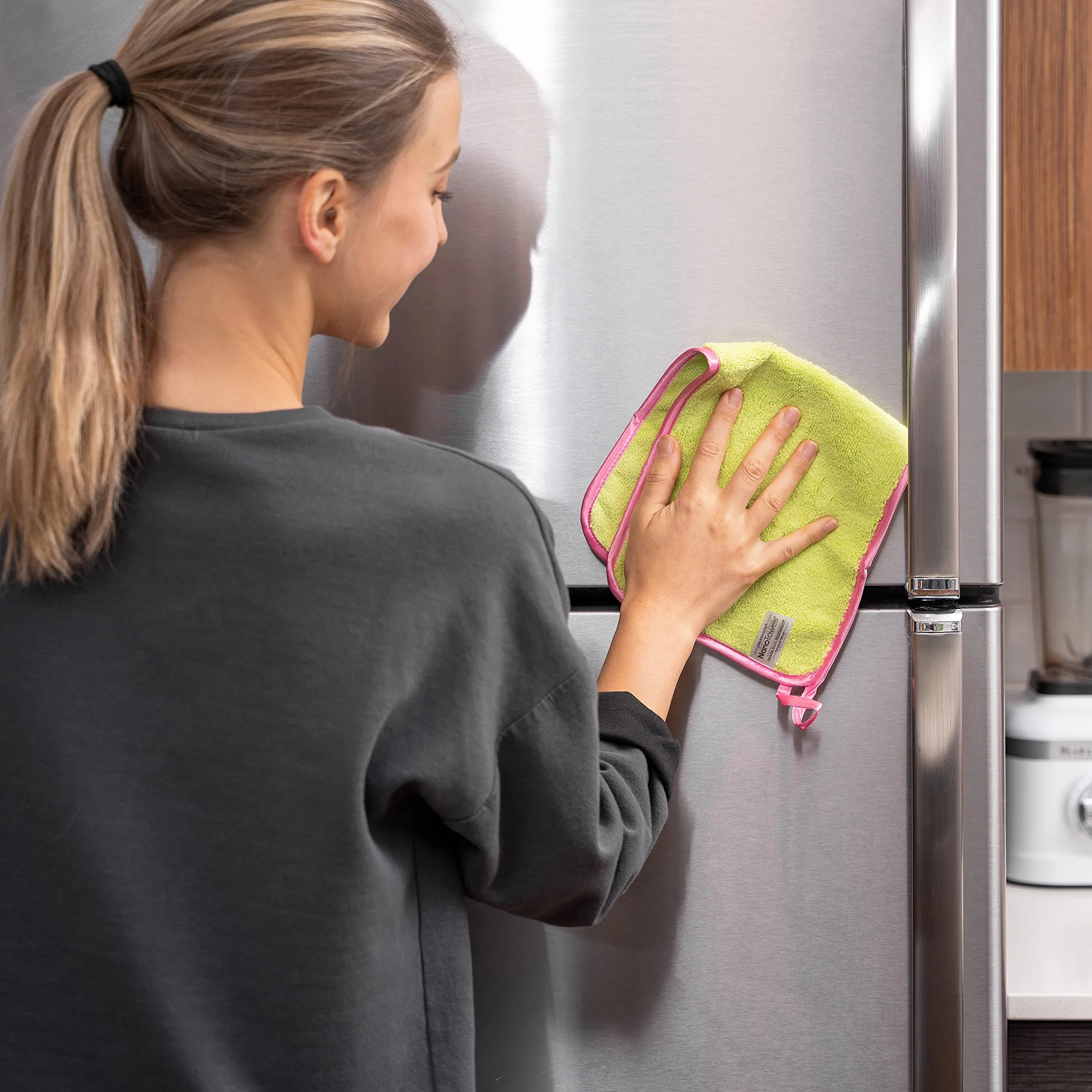 Nano Towels Grigio chiaro 7x16 Asciugamano di Pulizia in Acciaio Inossidabile con Disposizione Nera