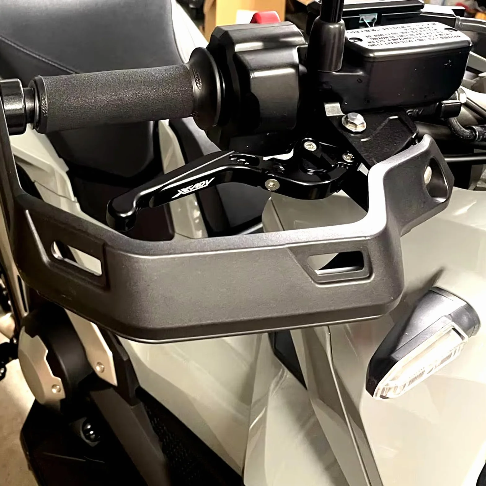 XADV750 X-ADV 750 2017-2023 Leve Freno e Frizione Pieghevoli Estensibili Regolabili Titanio-nero