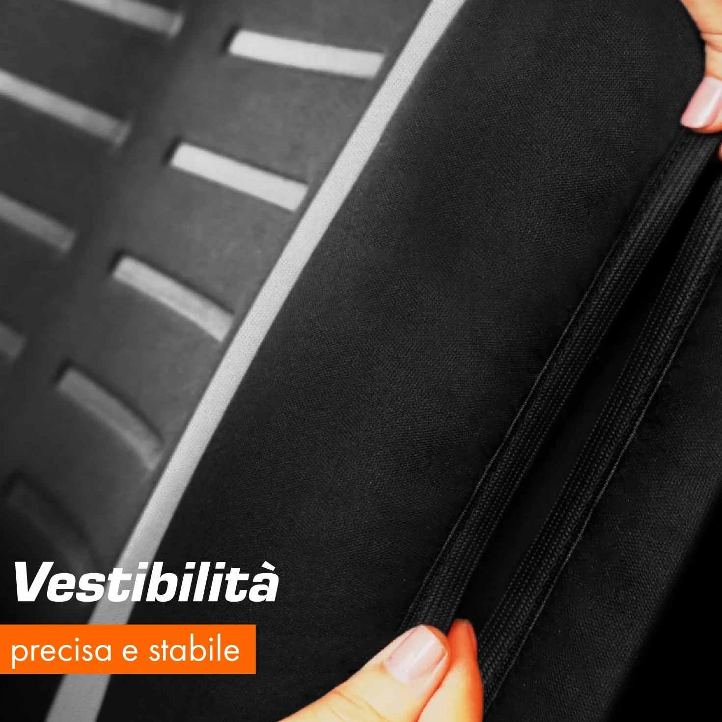 Upgrade4cars Coprisedili Auto Bianco Nero Anteriore Universali Set Copri-Sedile per Guidatore e Passeggero
