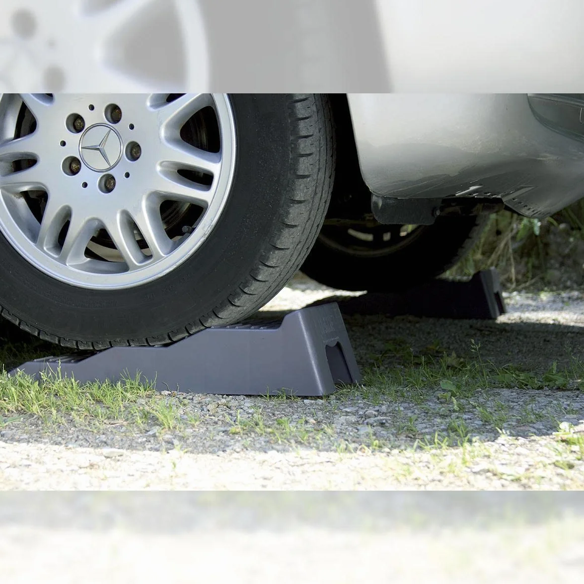 Fiamma Kit Level Up Sistemi Di Livellamento per camper e caravan