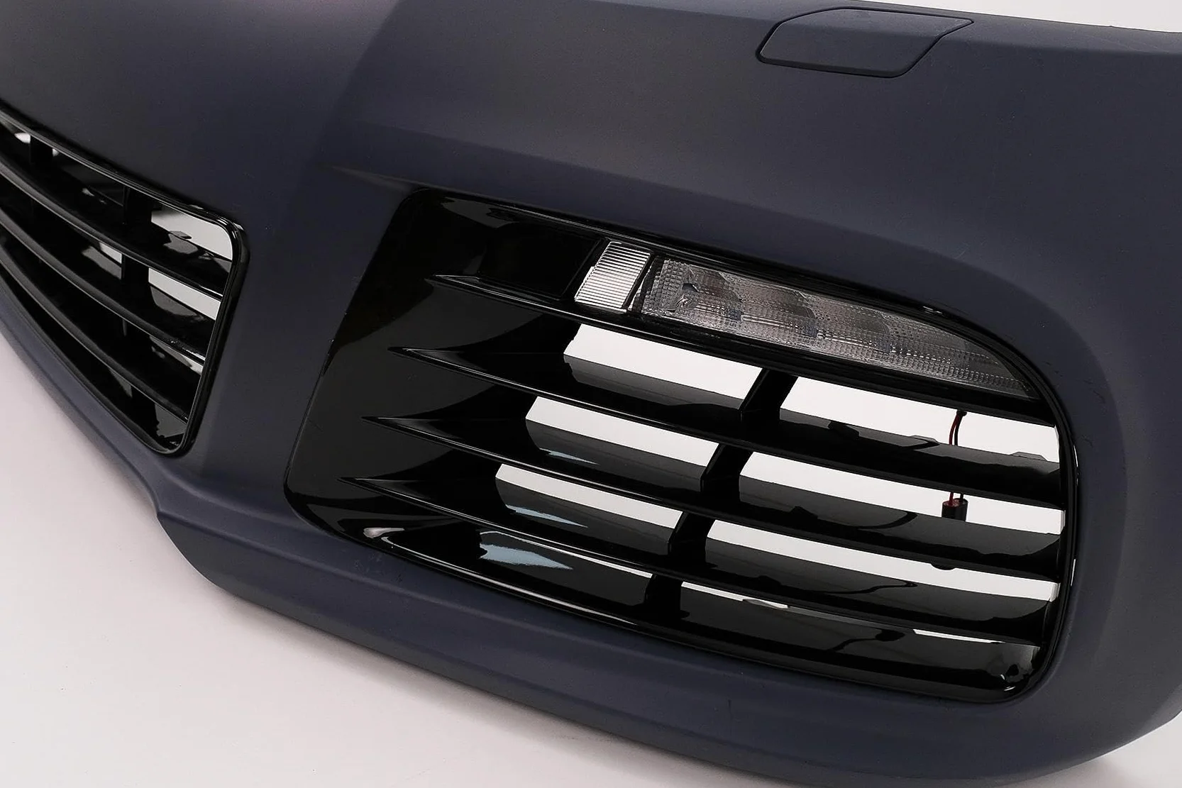 KITT CBVWG6R20CN - Kit carrozzeria compatibile con Golf 6 08-13 Hatchback griglia paraurti DRL minigonne laterali