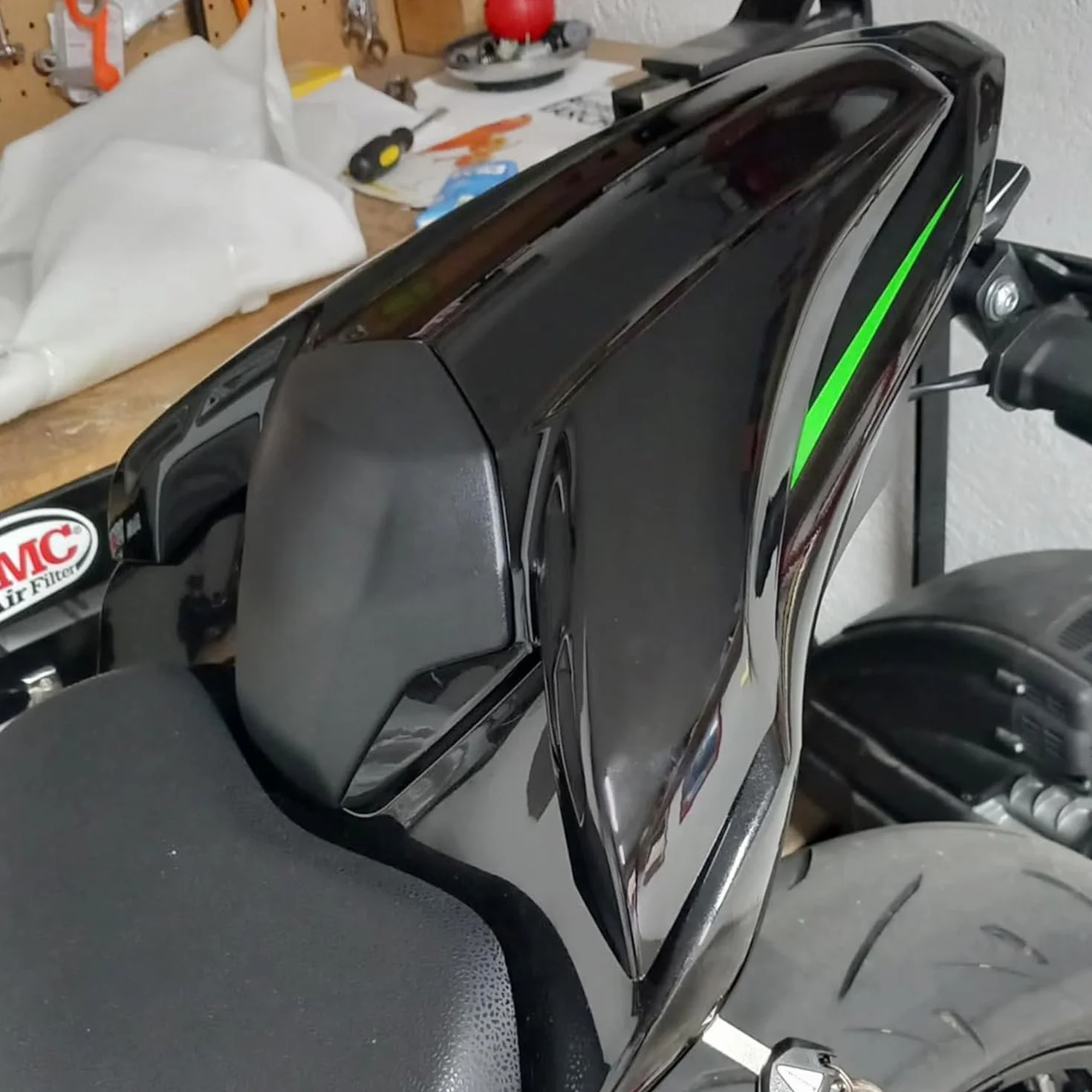 motociclo Parte posteriore del sedile del passeggero del Fodere per sedili compatibili con Z900 Z 900 2017-2024 18 19 20 21 22 23 Plastica ABS Parti (Nero)