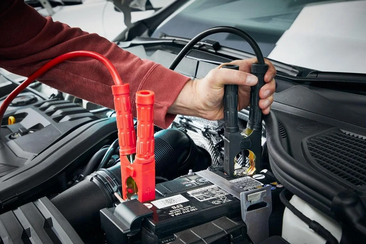 OSRAM Starter Cable 700A, Cavi di avviamento per Motori a Benzina e Diesel, 12/24V, OSC250A, Cavo di Collegamento per Motori ≤5,5L, Cavo di Alluminio Rivestito in Rame, 3,5m