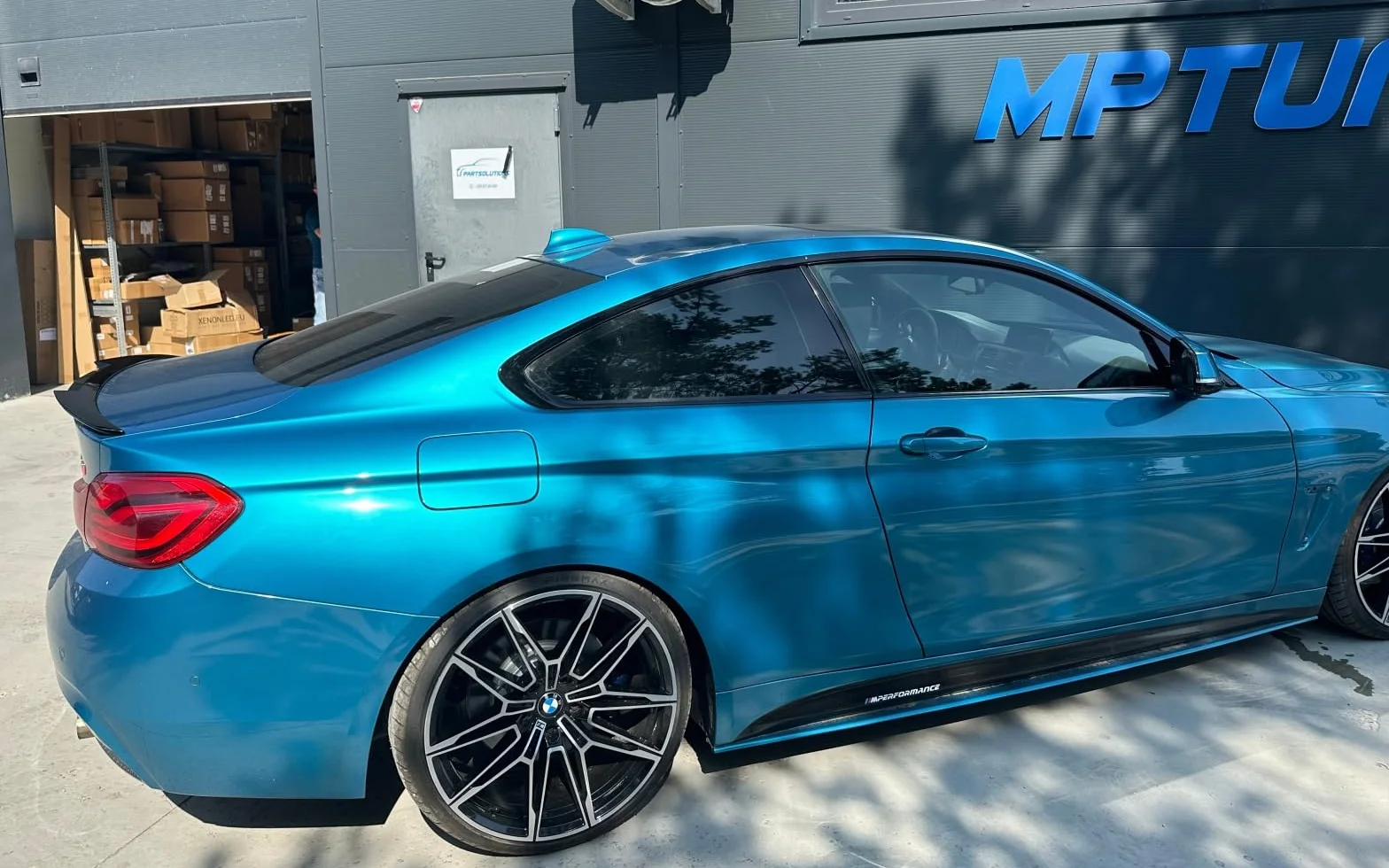 MpTuned Spoiler posteriore per F32 M4, colore nero lucido, adatto per BMW Serie 4 Coupé 2014 – 2019 420i 428i 430i 435i 440i