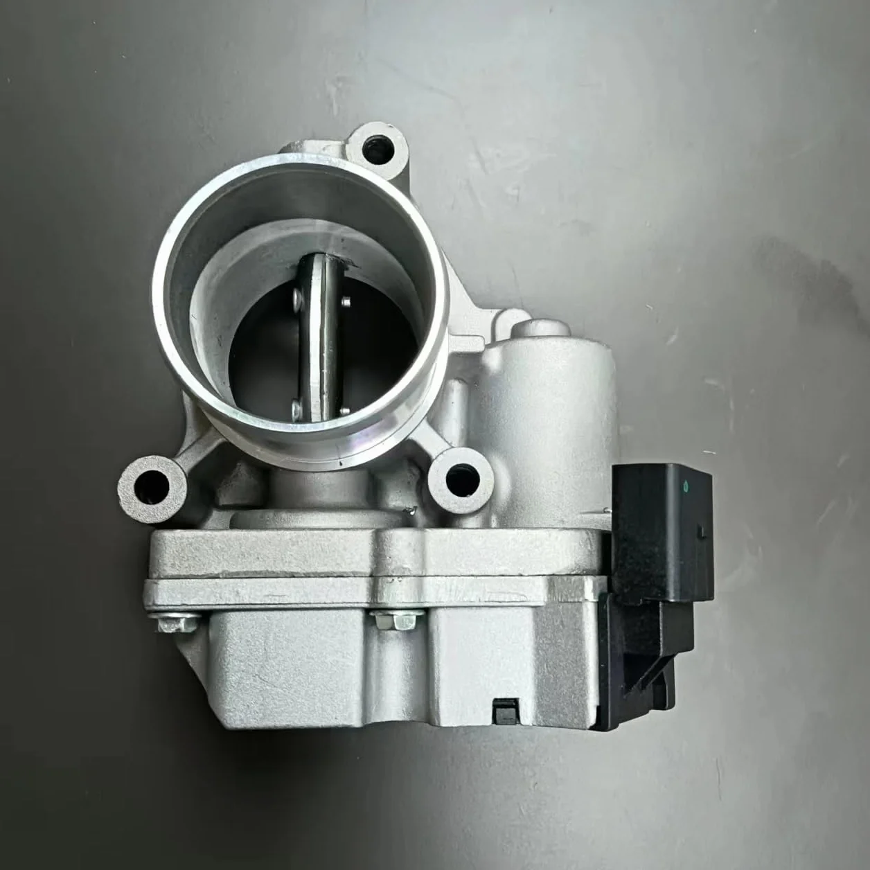 Valvola del corpo farfallato dell'auto 1340067JG0LCP 7701062300 A2C59512939 1340067JG00 A2C53103391 8200736114 A2C53027894 A2C53107575 A2C53245045 A2C53103834