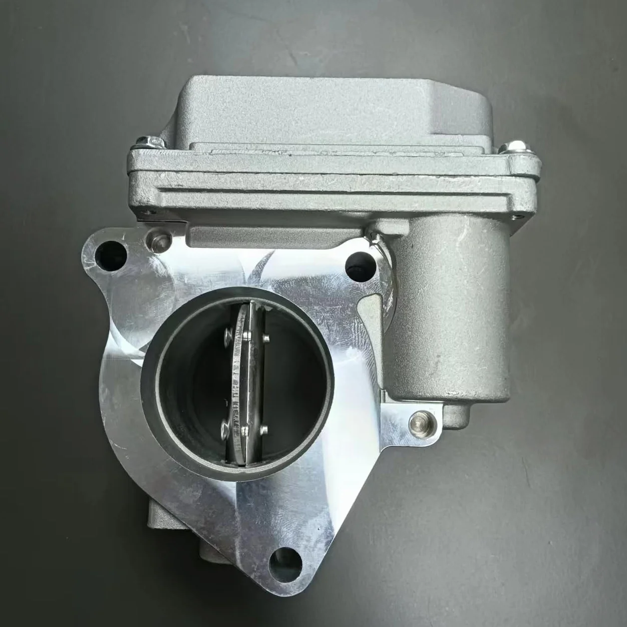 Valvola del corpo farfallato dell'auto 1340067JG0LCP 7701062300 A2C59512939 1340067JG00 A2C53103391 8200736114 A2C53027894 A2C53107575 A2C53245045 A2C53103834