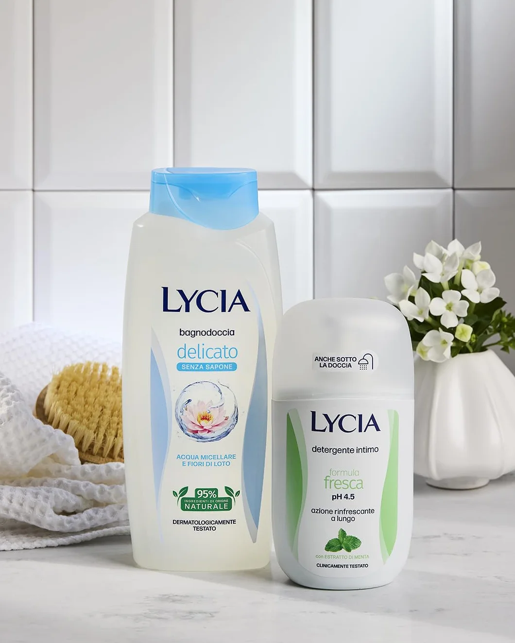 Lycia Detergente Intimo Fresca con Estratto di Menta, pH 4.5, 200 ml
