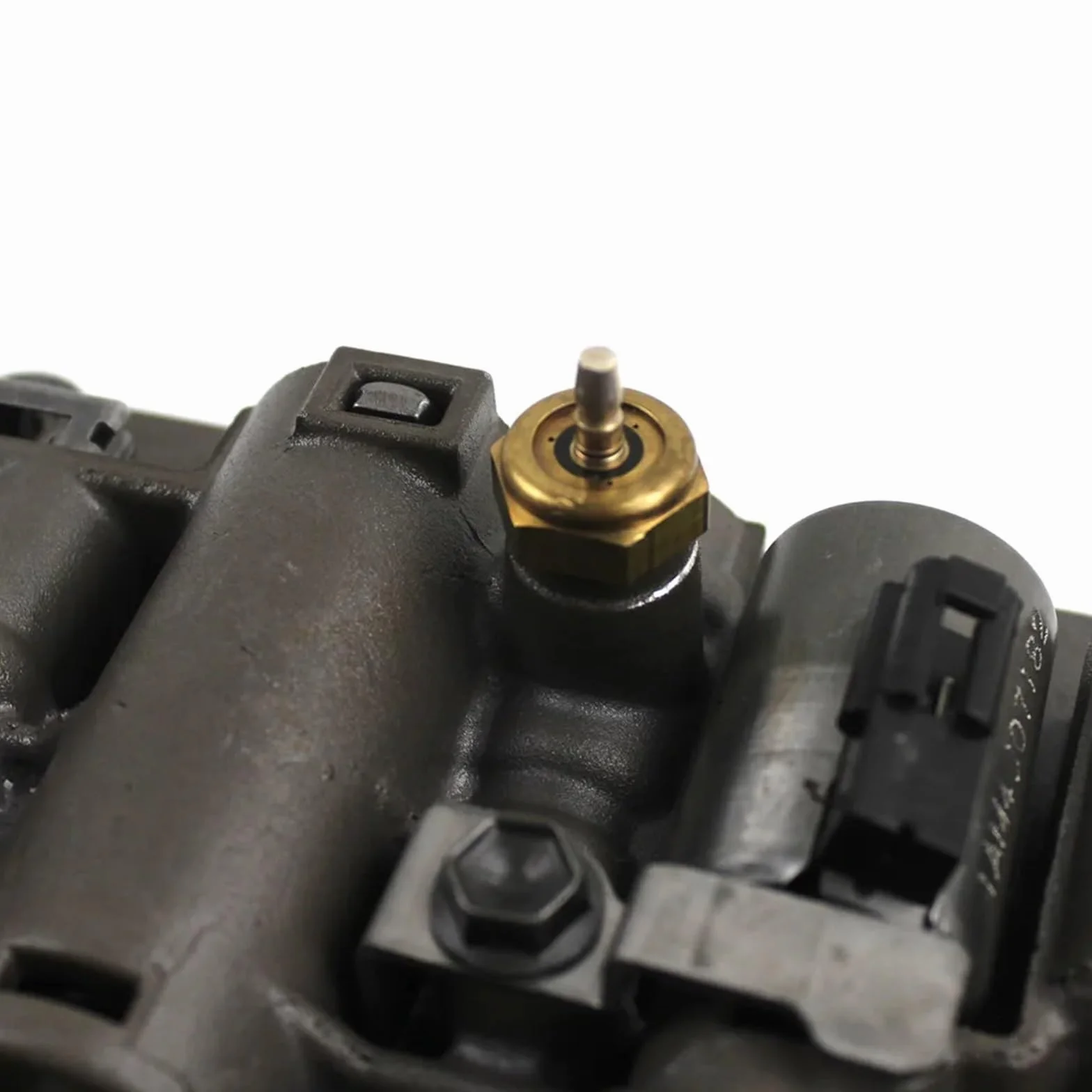 Corpo valvola di trasmissione 09D con solenoide compatibile con Q7 Porsche Cayenne VW Touareg 4/3.2/4.5/4.8L V6 V8 02-11 09D325039A TR60SN