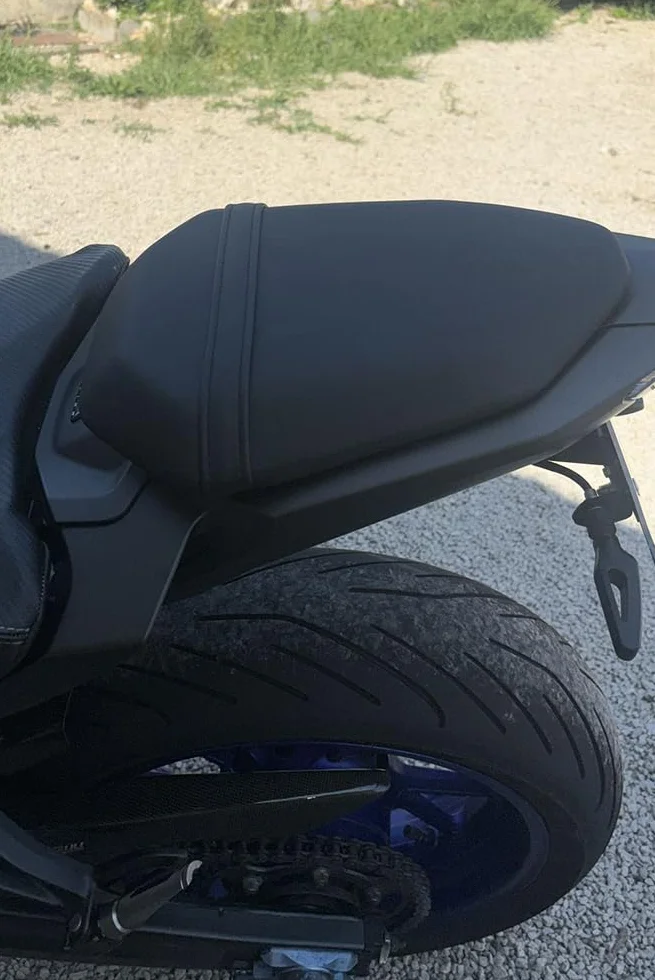 avdb-moto Sella/Sellino Posteriore Passeggero compatibile con YAMAHA MT07 MT-07 RM04 2014-2017 (Tipo Originale)