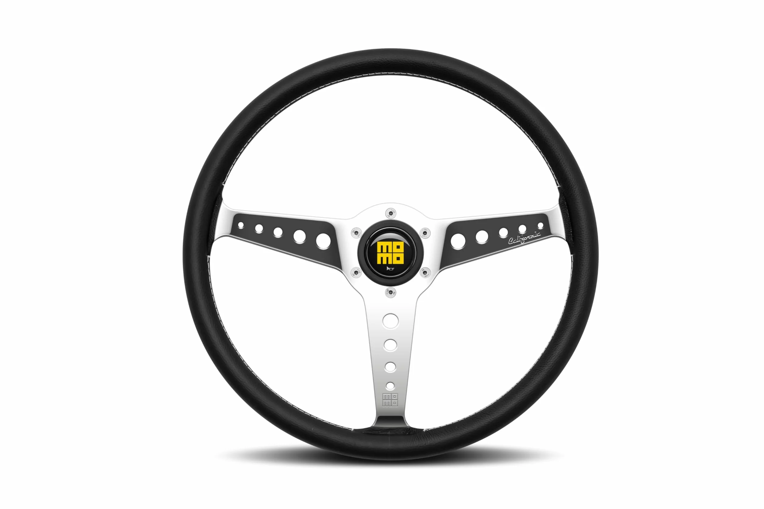 MoMo MOMVCALIFOR36BK Volante California Blk 350